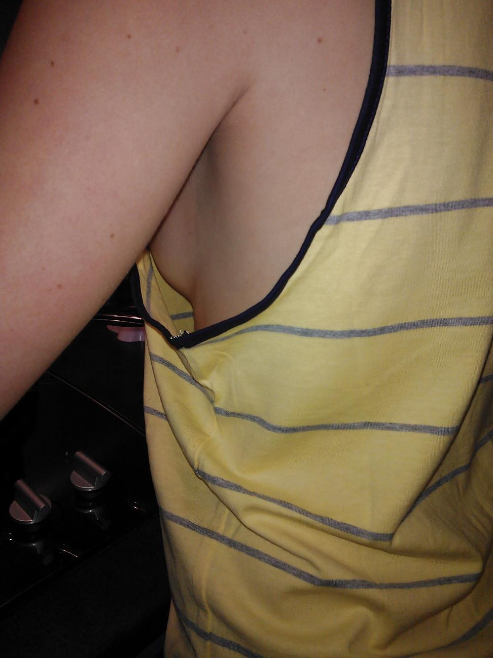 11P Downblouse
