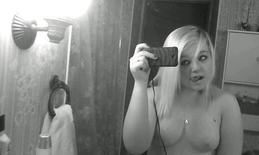 25P Random Self Shot