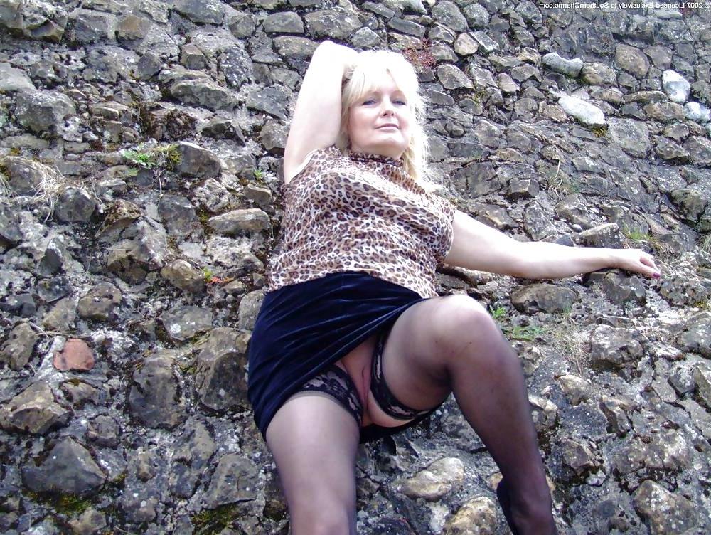 25P Mature Beauty - Cindy 33