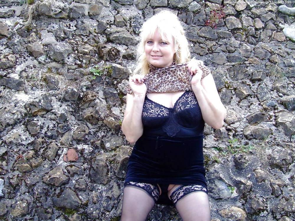 25P Mature Beauty - Cindy 33