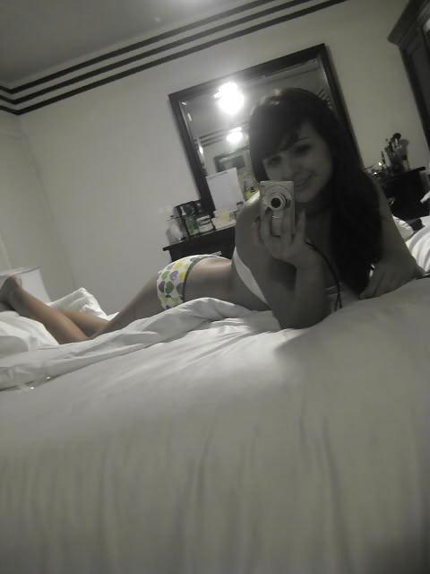 25P Random Self Shot #6