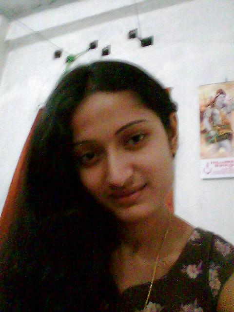 15P Desi homely showing 