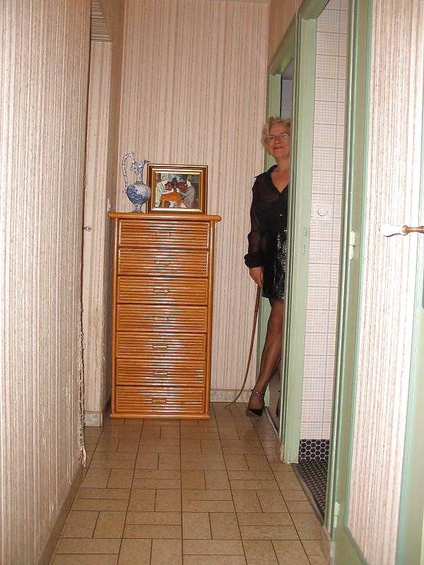25P Mature Beauty - Annick 67