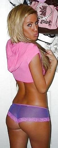 25P Sexiest ass contest