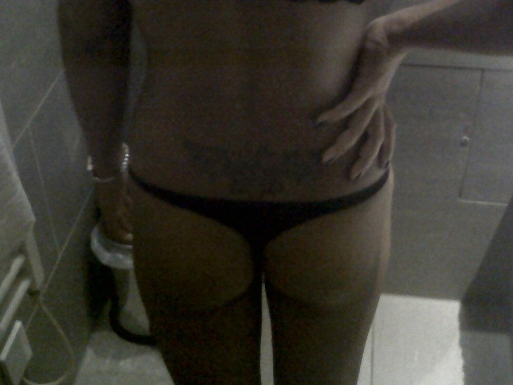 25P Sexiest ass contest