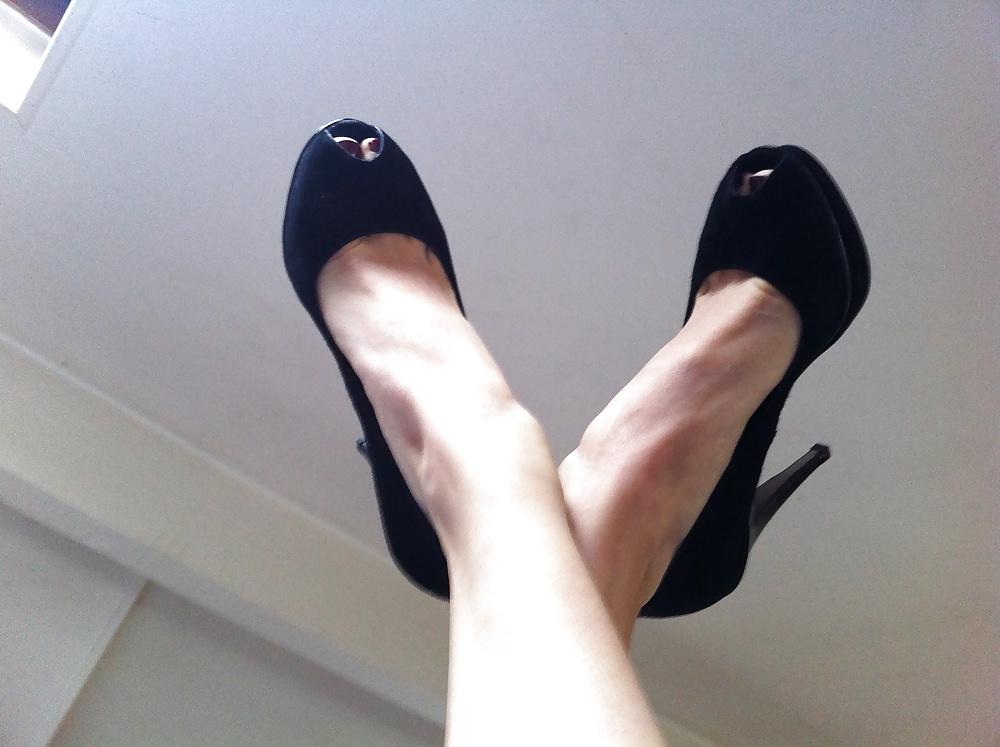 4P Cleaning my flat with my new Balmain shoes on