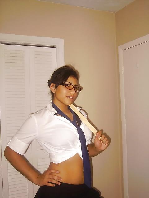 8P Sexy Desi 