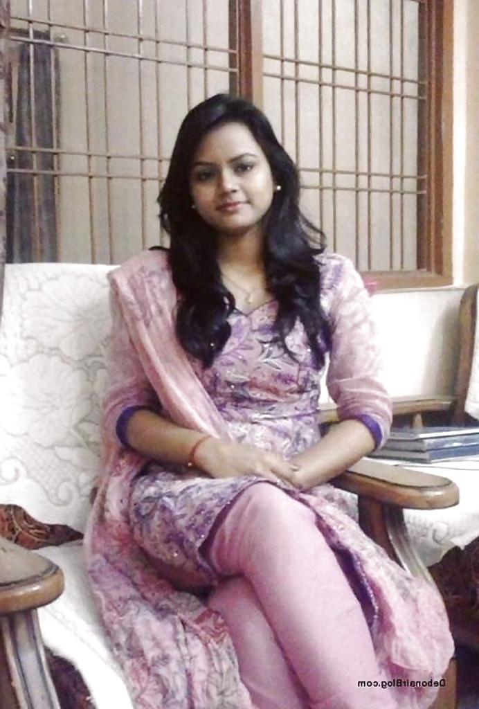 24P Desi Girls 