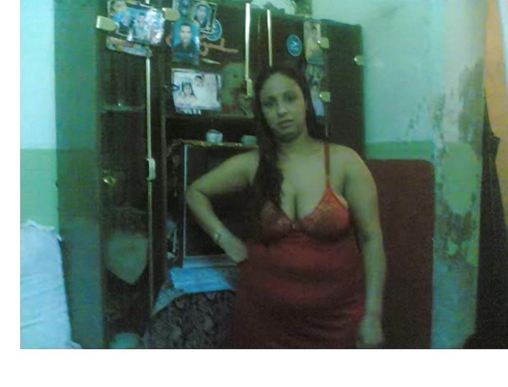 5P Arab woman