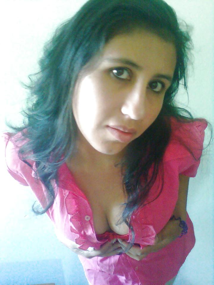 22P Desi Videsi