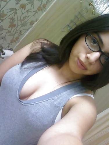 22P Desi Videsi
