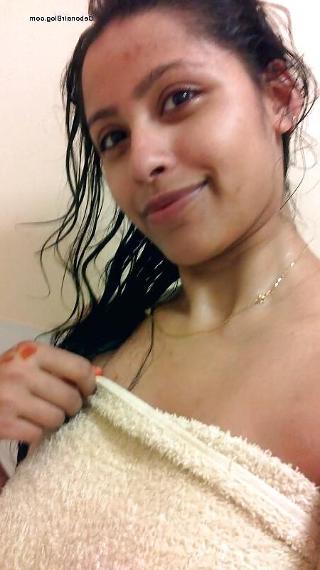 9P Desi After shower