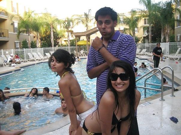 6P Sexy desi girls