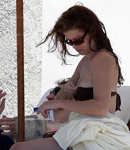 25P Celebs oops 5