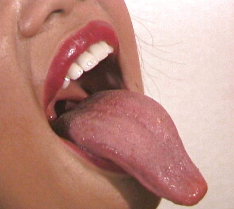 25P Moshe Loves The Sensual Tongue