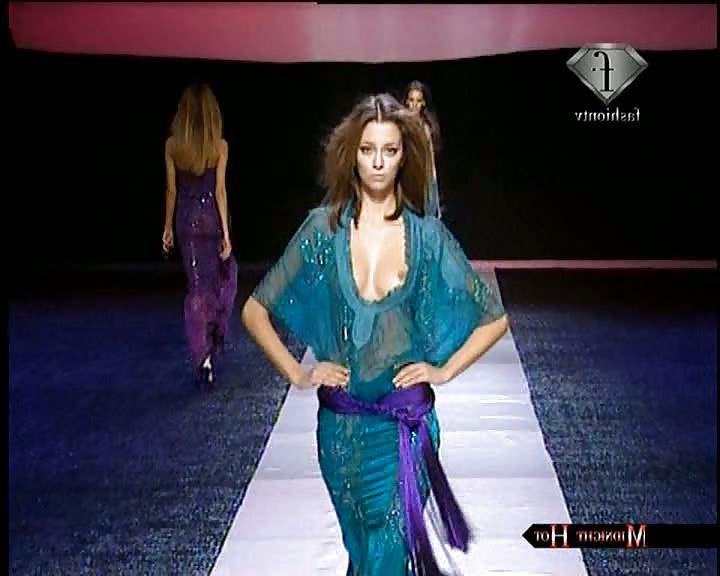 17P Catwalk oops