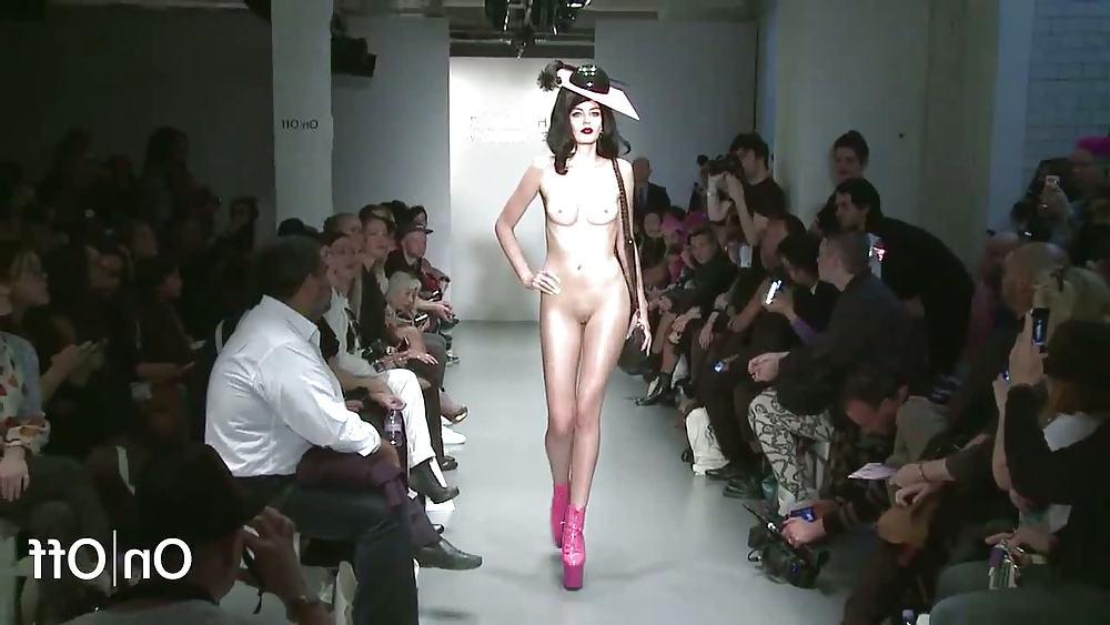 17P Catwalk oops