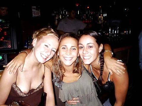25P Downblouse nipslip upskirt