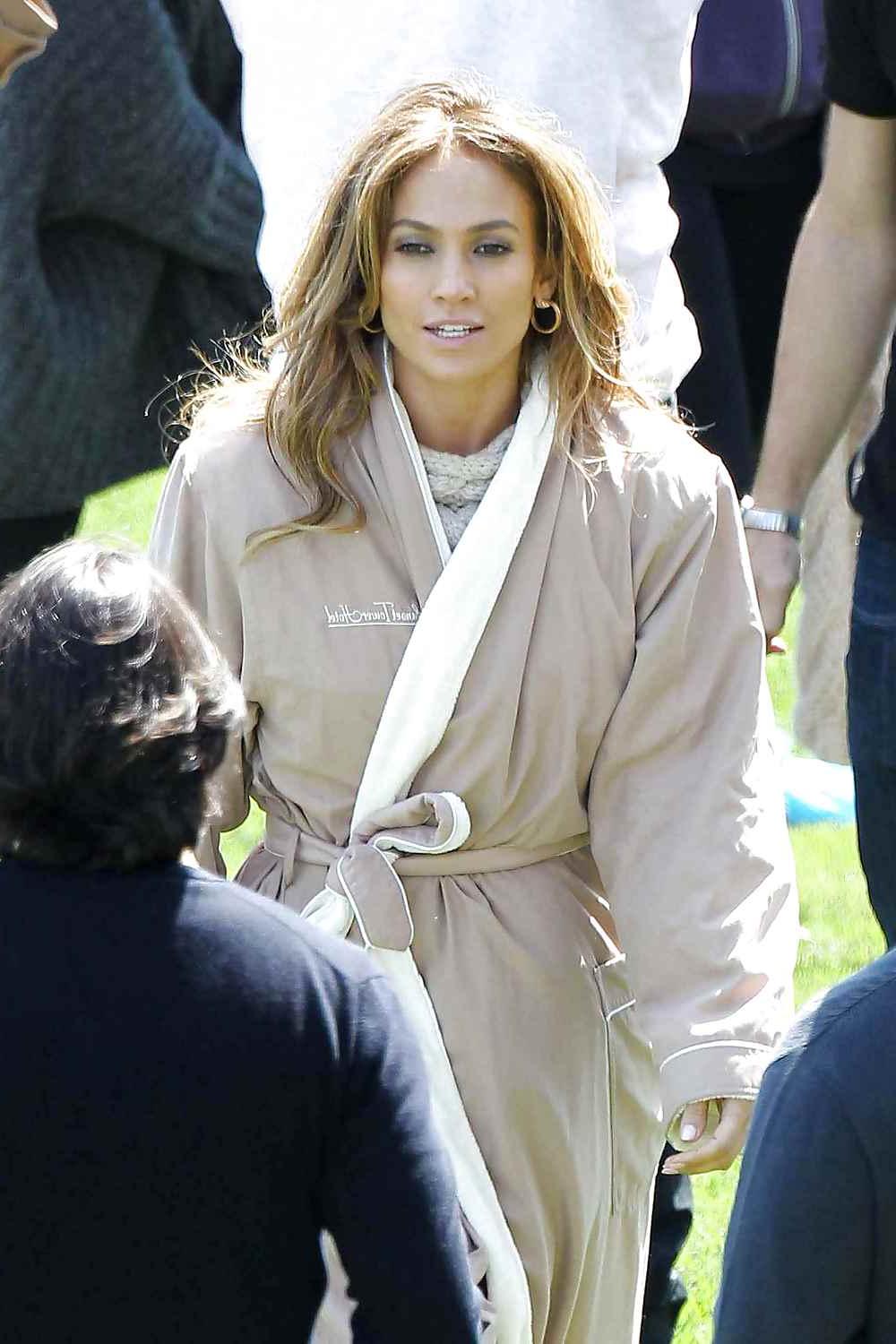 25P Jennifer Lopez photoshoot in LA