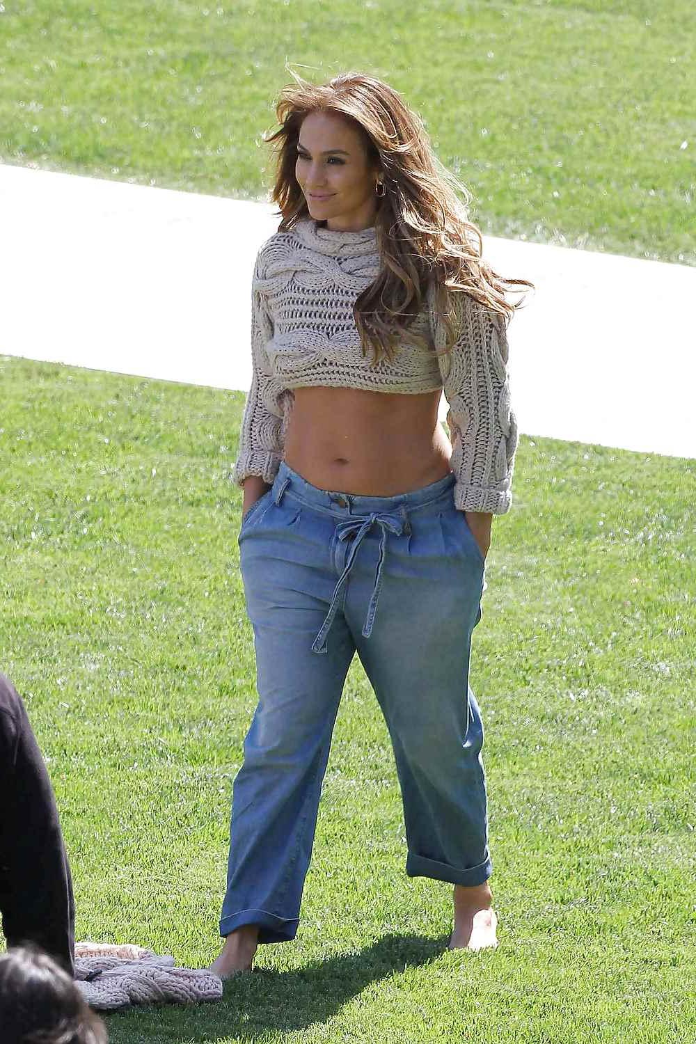 25P Jennifer Lopez photoshoot in LA