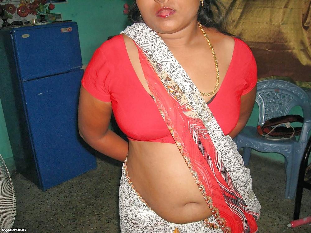 21P REAL DESI MATURE AUNTY
