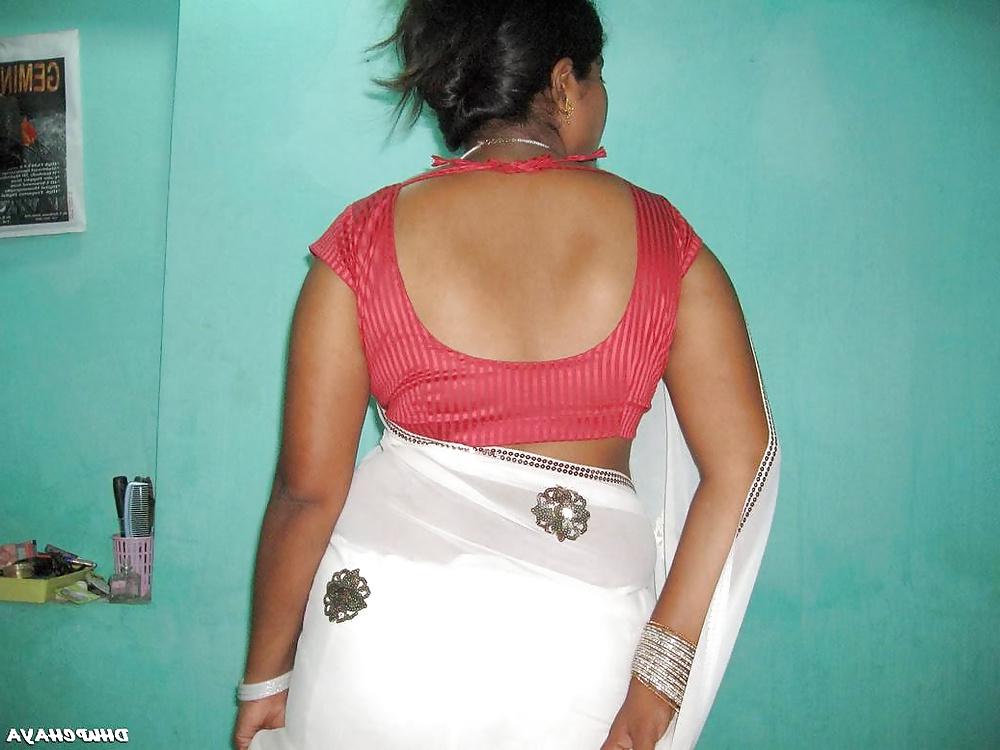 21P REAL DESI MATURE AUNTY