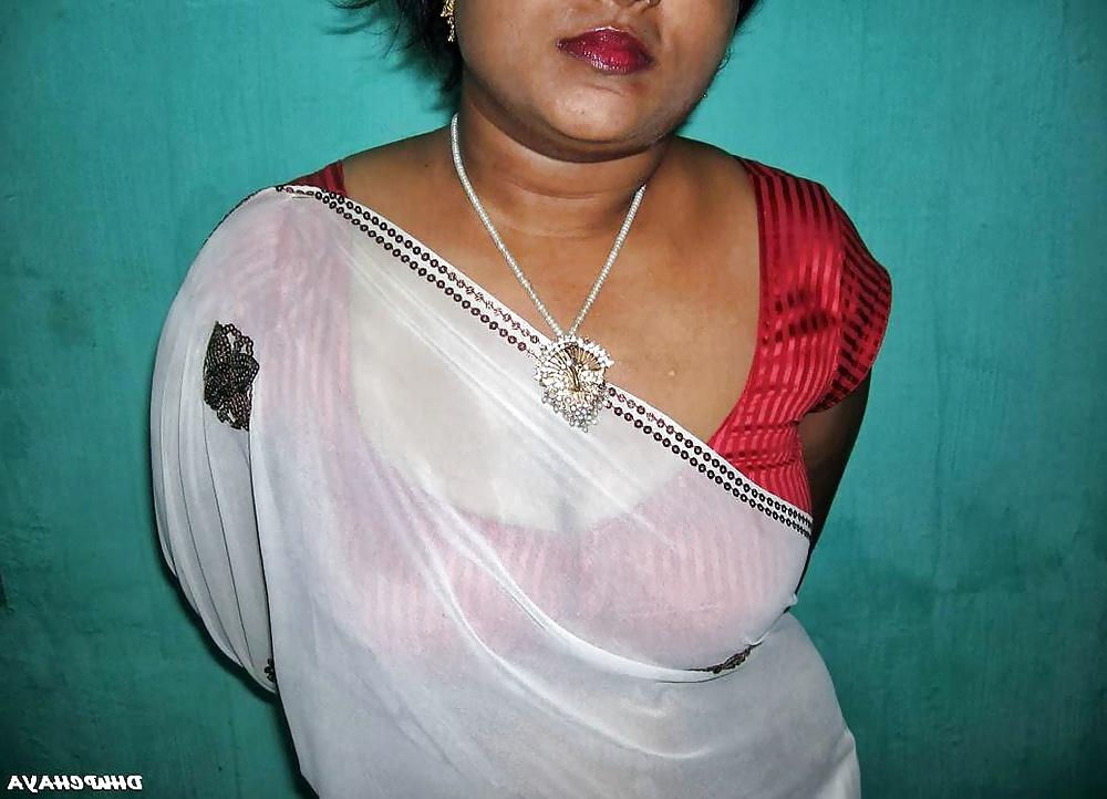 21P REAL DESI MATURE AUNTY