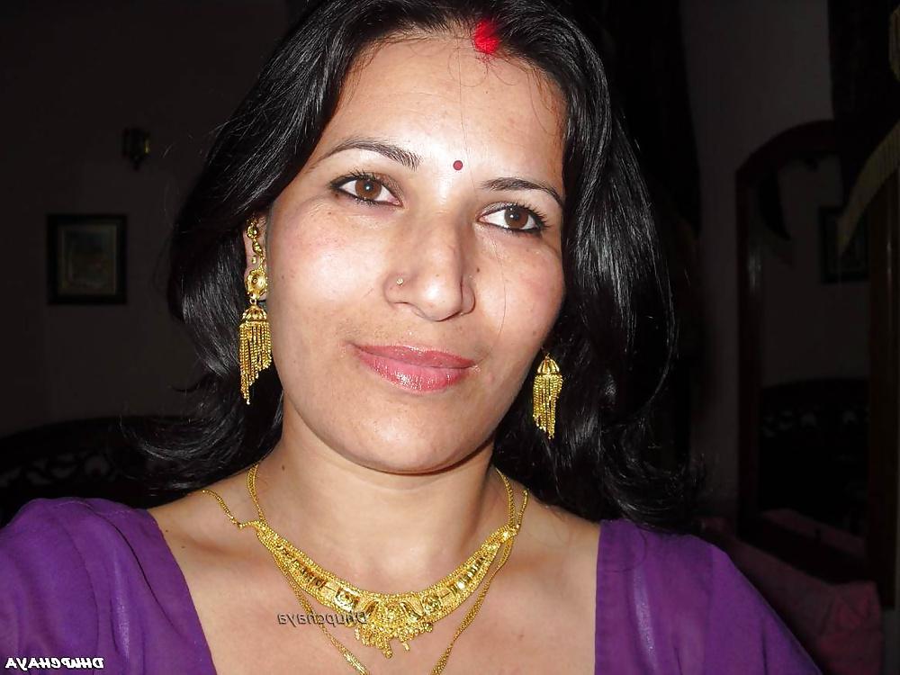 15P DESI WOMEN