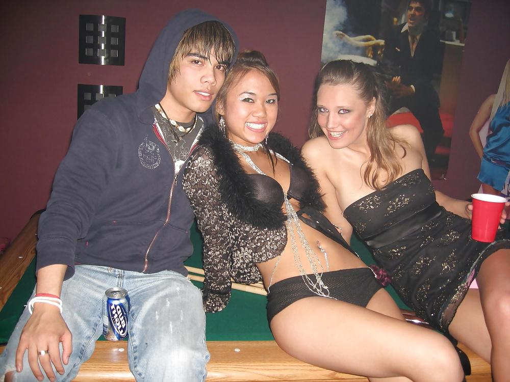 11P Candid public flashing panties upskirt voyeur teen