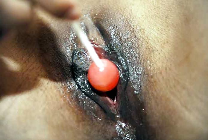 16P Love to lick that lolly! 