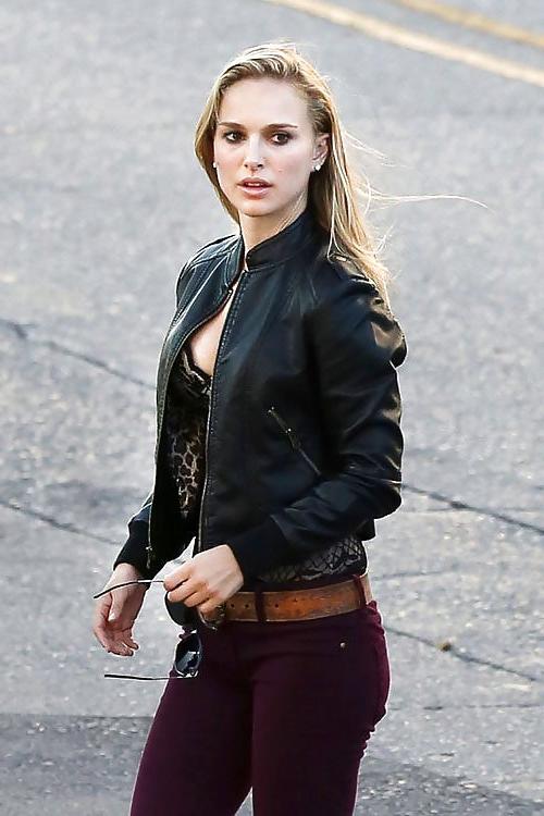 25P Fap Happy Celebs