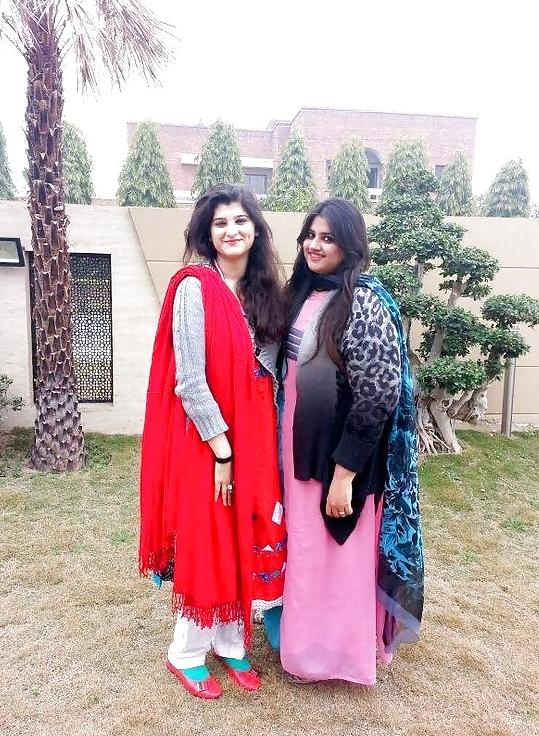 25P Desi BBW
