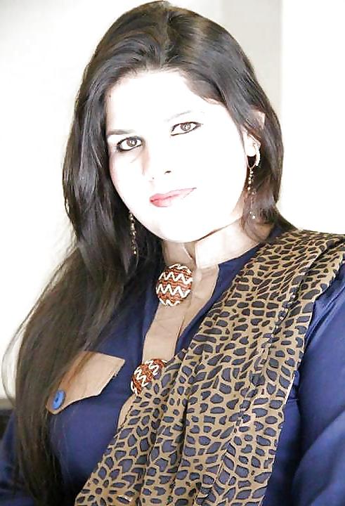 25P Desi BBW