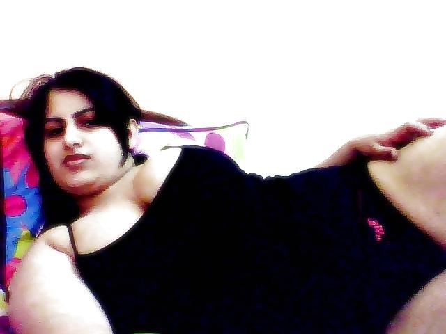25P Desi BBW