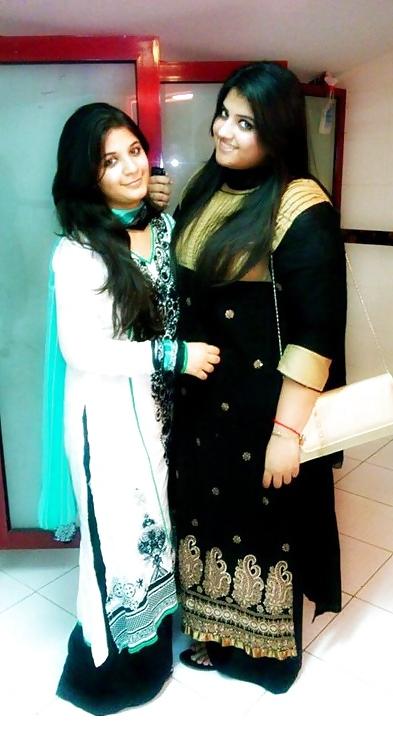 25P Desi BBW