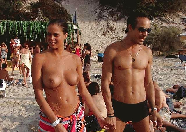 19P Naked beach 102.