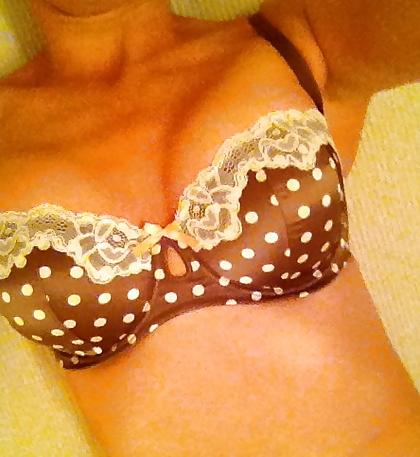 12P SELF SHOT 2