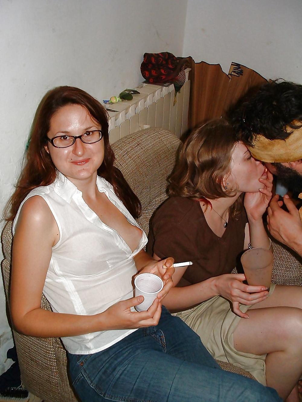 20P Downblouse & Nipple Slip 10