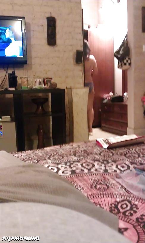 19P DESI BHABHI LAYING ON BED AND SHOW
