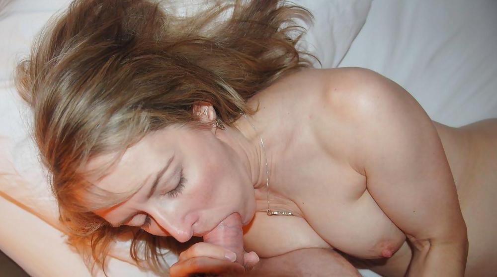 25P Deepthroat MILFS 4