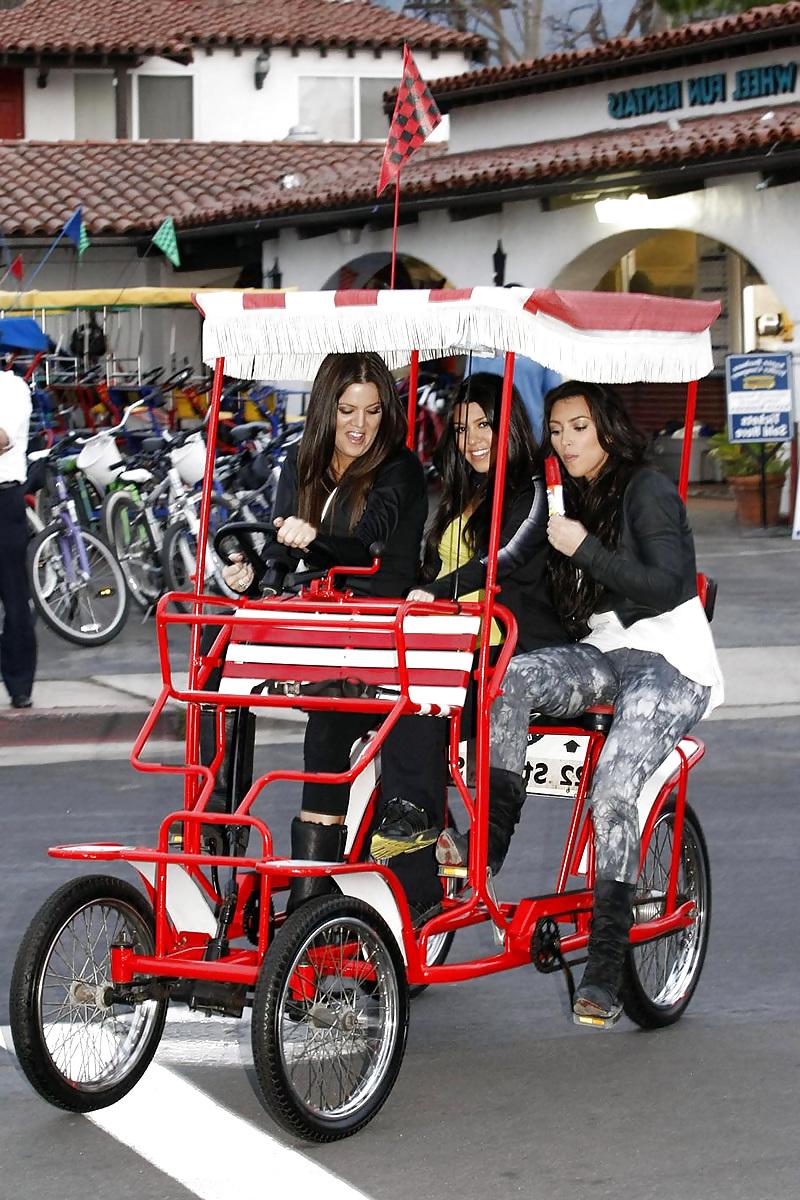 10P Kim Kardashian Downblouse Candids in Santa Barbara2