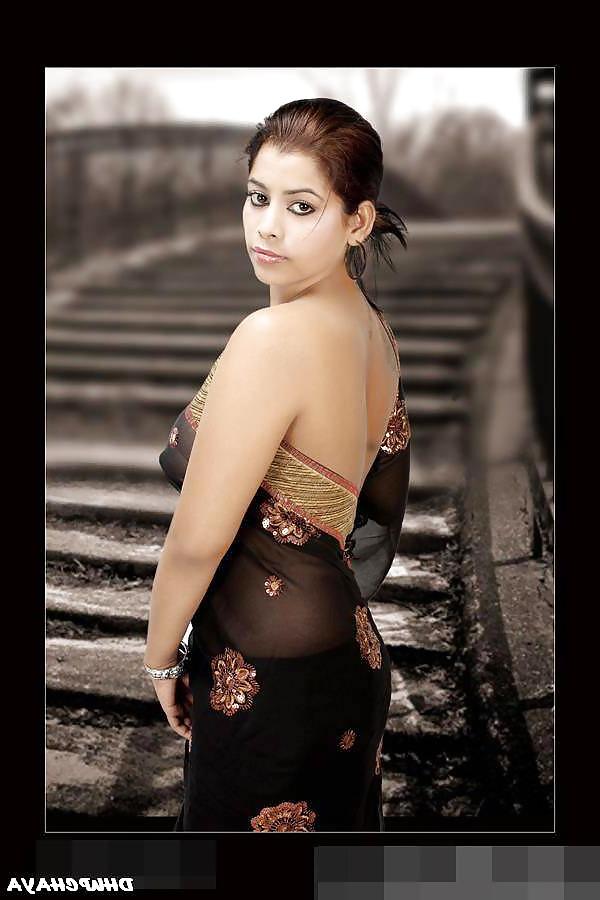 17P Desi Nude Model Soha Azmi 
