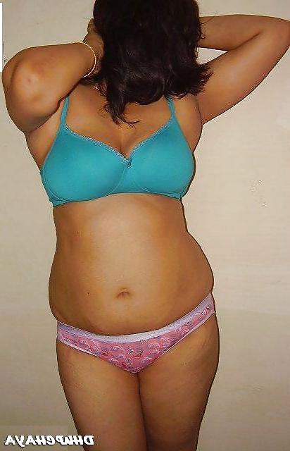19P Desi sexy housewife exposing n sharing with stangers