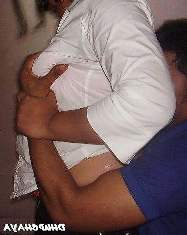 19P Desi sexy housewife exposing n sharing with stangers