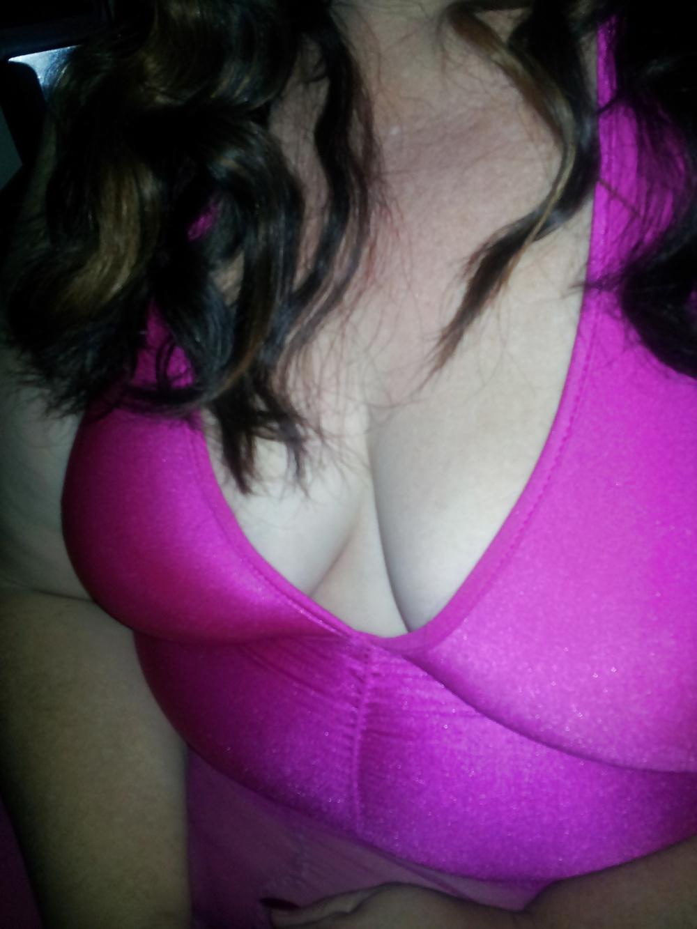 4P Loves to suck cock