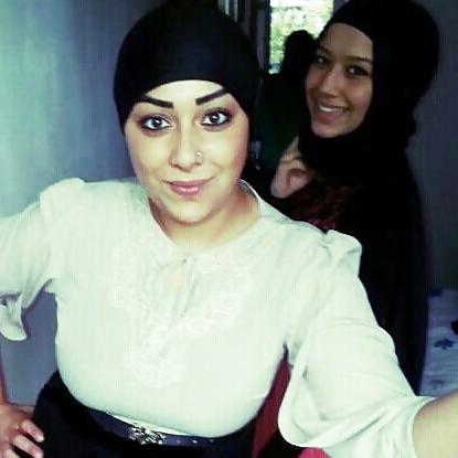 21P WE FUCKING HARD MUSLIIM GIRLS  ASS!! COMMENTS COMMENTS !!