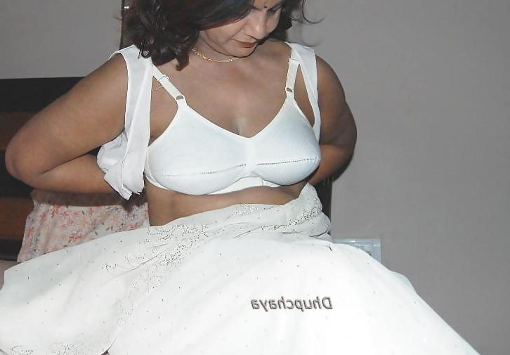 25P Desi Armpits Sexy