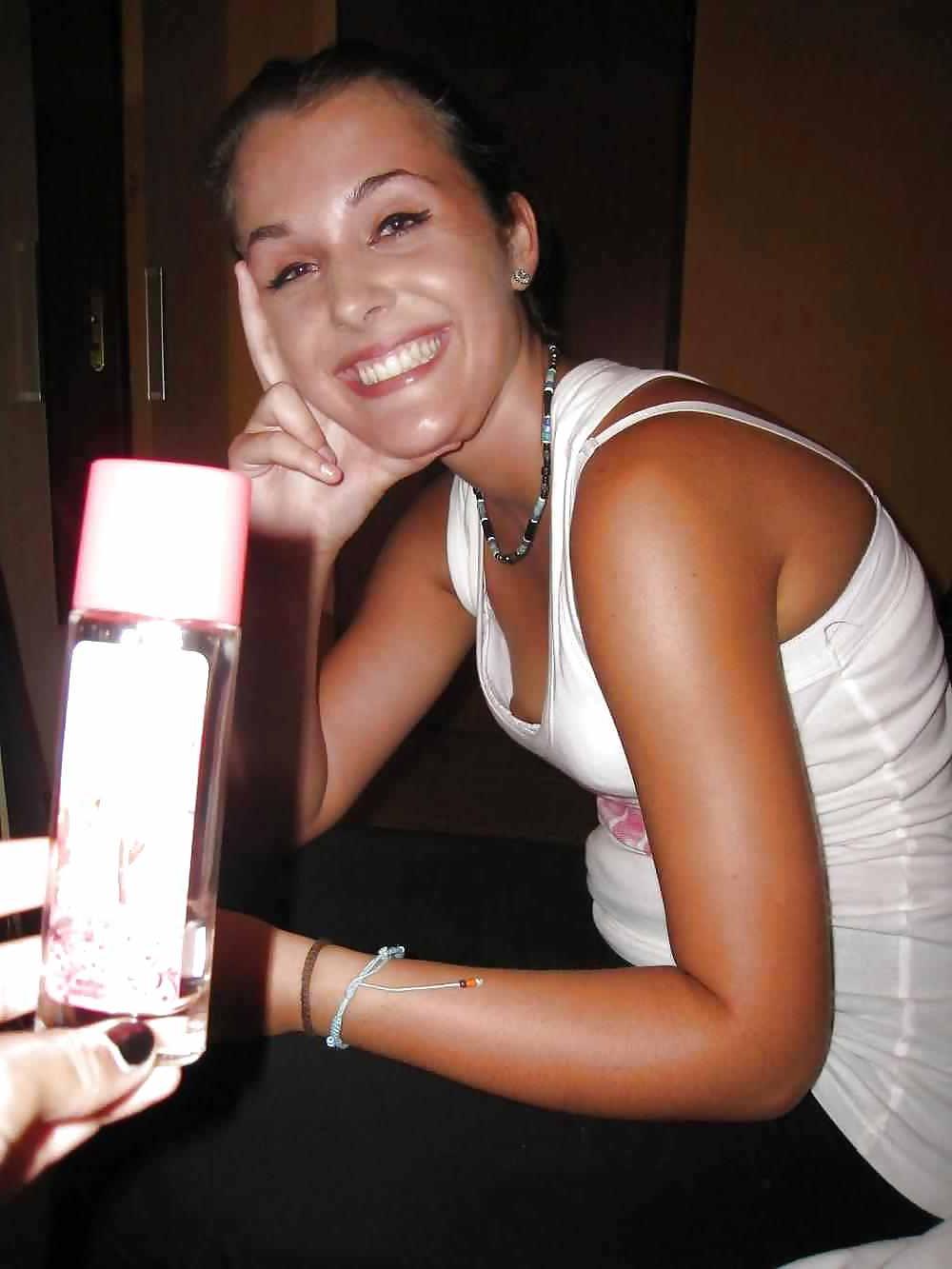 19P Downblouse & Nipple Slip 11