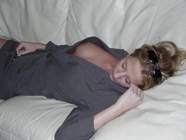 21P Downblouse pictures