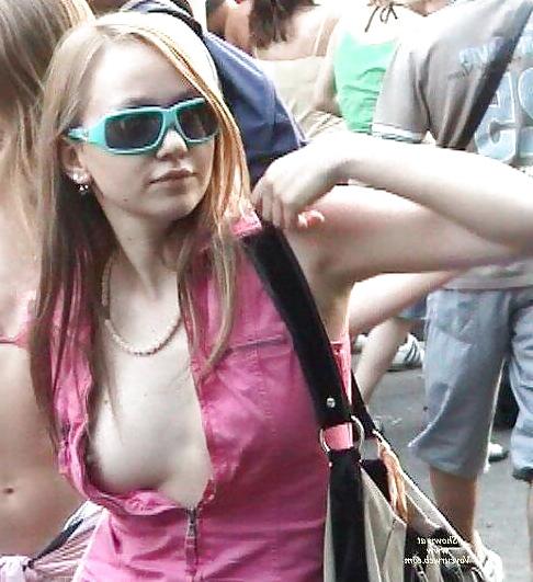 21P Downblouse pictures